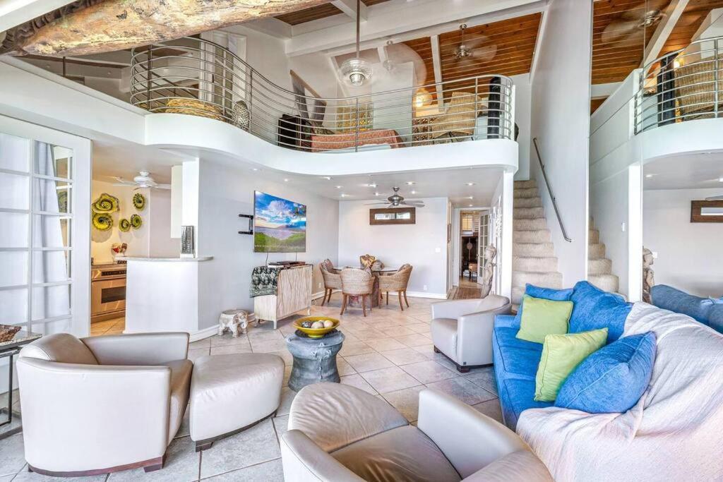 The Noniluna Two - Sleeps 9 Plus Pack N Play Lahaina Dış mekan fotoğraf